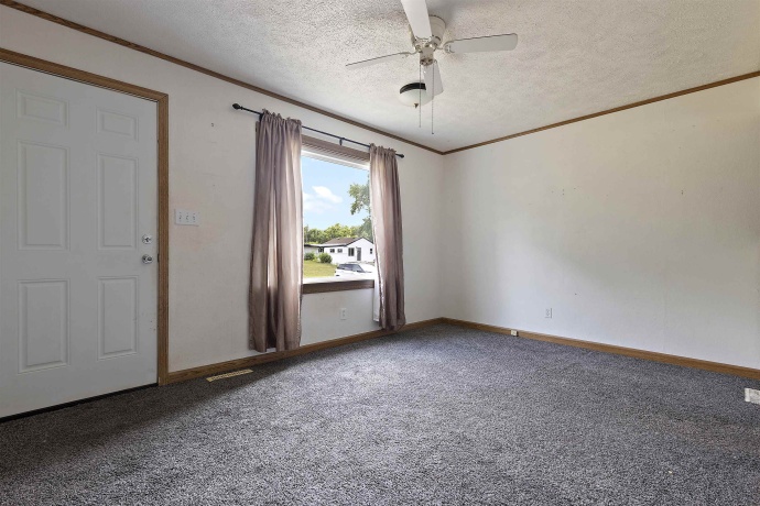 210 WILSON, MACHESNEY PARK, Illinois 61115, 2 Bedrooms Bedrooms, ,1 BathroomBathrooms,House,For Sale,WILSON,202603326