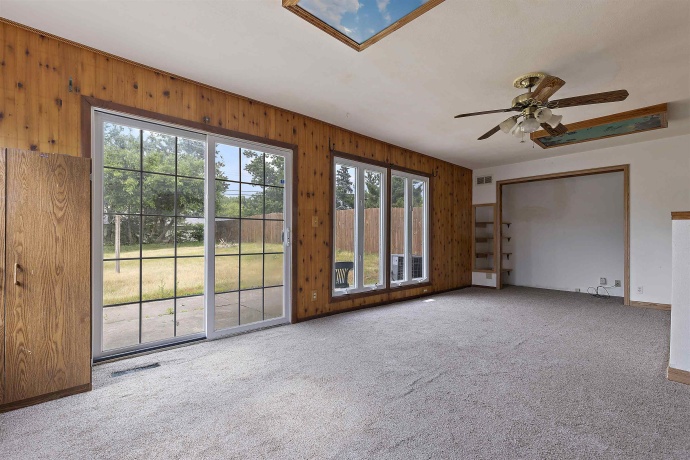 210 WILSON, MACHESNEY PARK, Illinois 61115, 2 Bedrooms Bedrooms, ,1 BathroomBathrooms,House,For Sale,WILSON,202603326