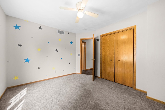 4276 Kensington, ROCKTON, Illinois 61072, 3 Bedrooms Bedrooms, ,2 BathroomsBathrooms,House,For Sale,Kensington,202603330