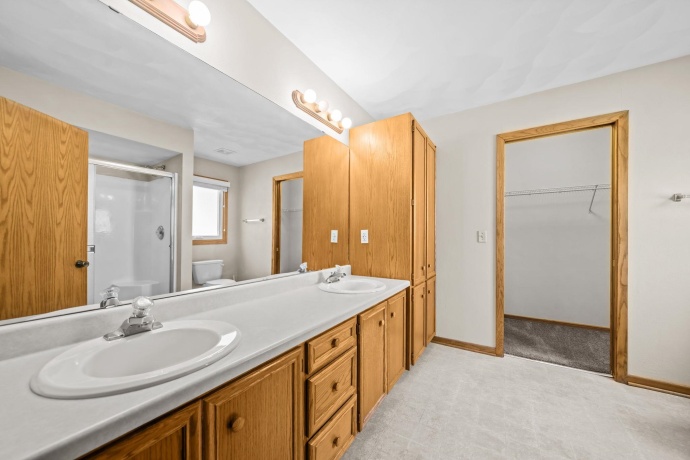 4276 Kensington, ROCKTON, Illinois 61072, 3 Bedrooms Bedrooms, ,2 BathroomsBathrooms,House,For Sale,Kensington,202603330
