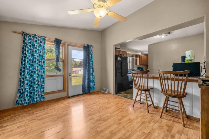 7125 Toms, ROCKFORD, Illinois 61101, 3 Bedrooms Bedrooms, ,2 BathroomsBathrooms,House,For Sale,Toms,202603331