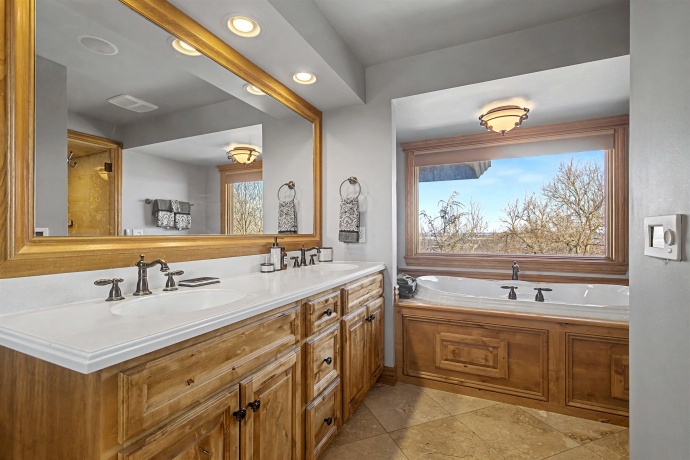 1 Hoffman, ELIZABETH, Illinois 61028, 5 Bedrooms Bedrooms, ,4 BathroomsBathrooms,House,For Sale,Hoffman,202603334