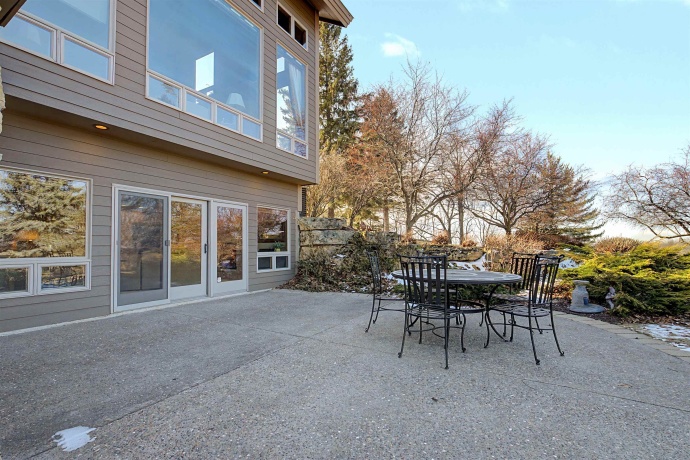 1 Hoffman, ELIZABETH, Illinois 61028, 5 Bedrooms Bedrooms, ,4 BathroomsBathrooms,House,For Sale,Hoffman,202603334