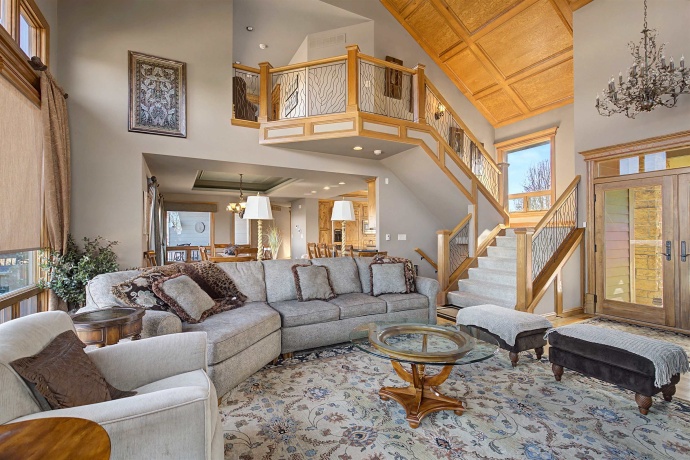 1 Hoffman, ELIZABETH, Illinois 61028, 5 Bedrooms Bedrooms, ,4 BathroomsBathrooms,House,For Sale,Hoffman,202603334