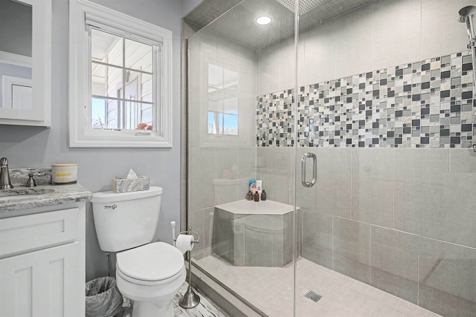 163 Hoffman, ELIZABETH, Illinois 61028, 1 Bedroom Bedrooms, ,2 BathroomsBathrooms,House,For Sale,Hoffman,202603337