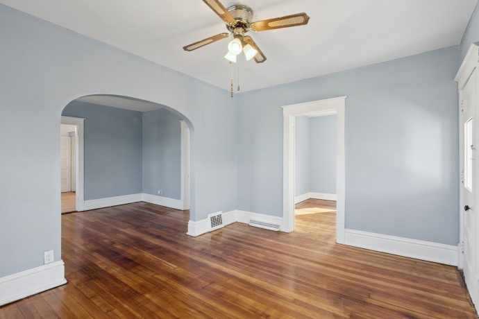 434 16th, ROCKFORD, Illinois 61104, ,2 Units,For Sale,16th,202603341