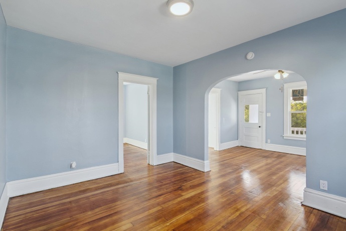 434 16th, ROCKFORD, Illinois 61104, ,2 Units,For Sale,16th,202603341