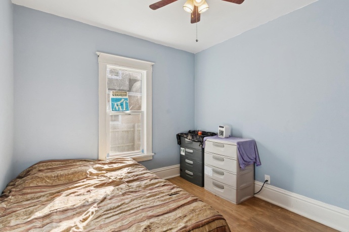 434 16th, ROCKFORD, Illinois 61104, ,2 Units,For Sale,16th,202603341