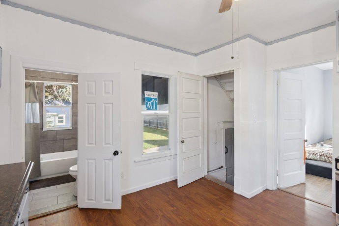 434 16th, ROCKFORD, Illinois 61104, ,2 Units,For Sale,16th,202603341