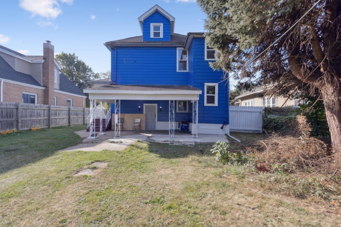 434 16th, ROCKFORD, Illinois 61104, ,2 Units,For Sale,16th,202603341