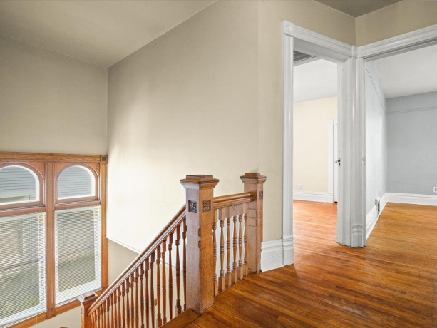 1810 Oxford, ROCKFORD, Illinois 61103, 4 Bedrooms Bedrooms, ,2 BathroomsBathrooms,House,For Sale,Oxford,202603342