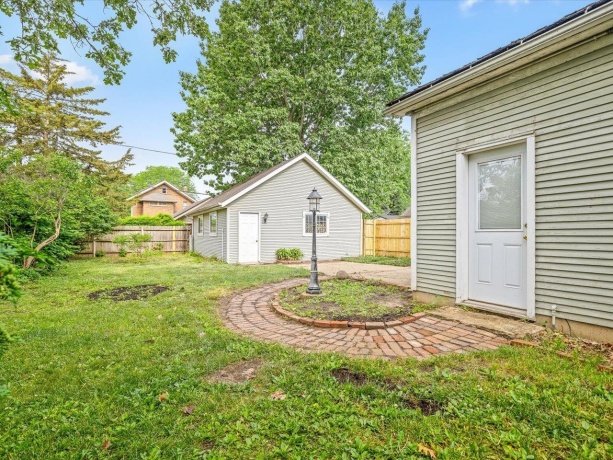 1810 Oxford, ROCKFORD, Illinois 61103, 4 Bedrooms Bedrooms, ,2 BathroomsBathrooms,House,For Sale,Oxford,202603342