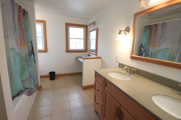 219 Chicago, ROCKFORD, Illinois 61107, 3 Bedrooms Bedrooms, ,2 BathroomsBathrooms,House,For Sale,Chicago,202603343