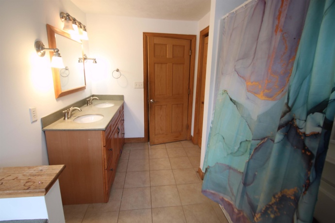 219 Chicago, ROCKFORD, Illinois 61107, 3 Bedrooms Bedrooms, ,2 BathroomsBathrooms,House,For Sale,Chicago,202603343