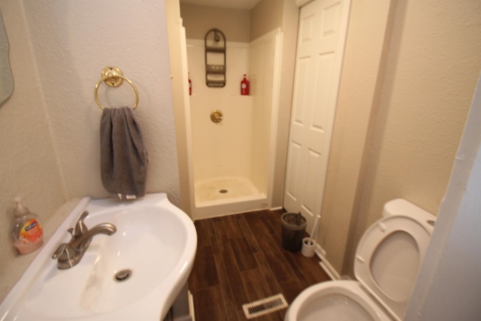 219 Chicago, ROCKFORD, Illinois 61107, 3 Bedrooms Bedrooms, ,2 BathroomsBathrooms,House,For Sale,Chicago,202603343