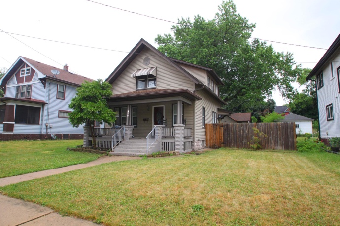 219 Chicago, ROCKFORD, Illinois 61107, 3 Bedrooms Bedrooms, ,2 BathroomsBathrooms,House,For Sale,Chicago,202603343