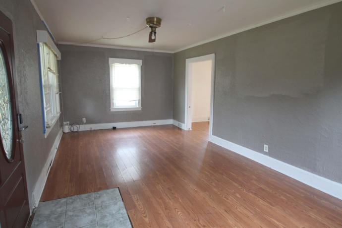 219 Chicago, ROCKFORD, Illinois 61107, 3 Bedrooms Bedrooms, ,2 BathroomsBathrooms,House,For Sale,Chicago,202603343