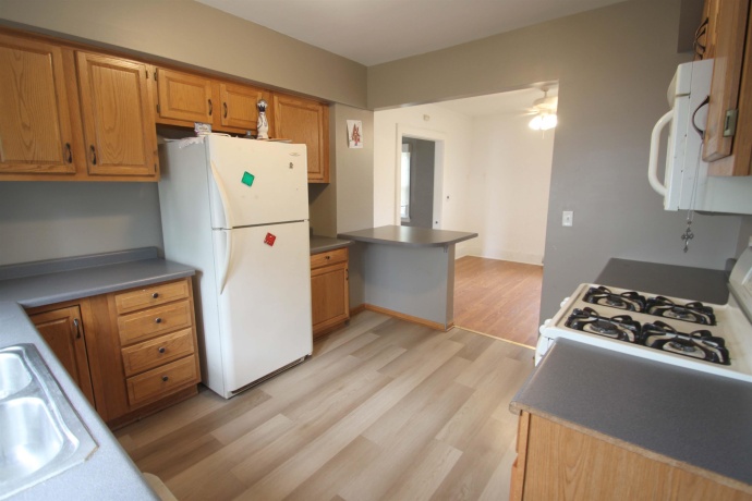 219 Chicago, ROCKFORD, Illinois 61107, 3 Bedrooms Bedrooms, ,2 BathroomsBathrooms,House,For Sale,Chicago,202603343