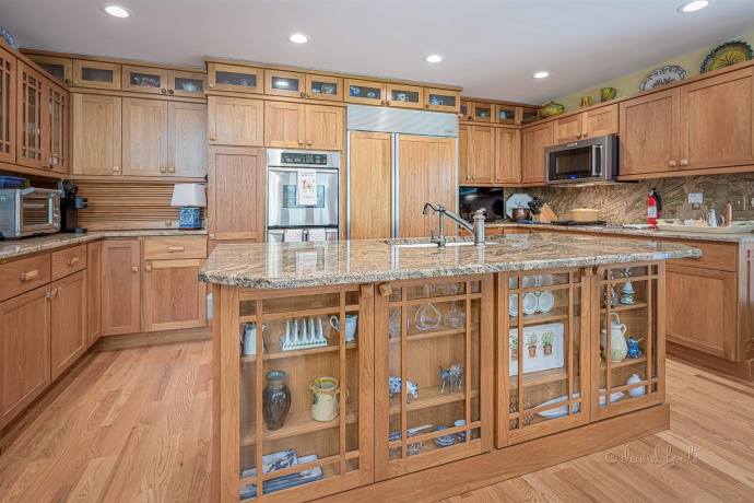49 High Ridge, GALENA, Illinois 61036, 4 Bedrooms Bedrooms, ,3 BathroomsBathrooms,House,For Sale,High Ridge,202303784