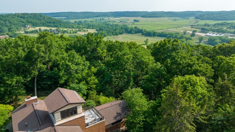 49 High Ridge, GALENA, Illinois 61036, 4 Bedrooms Bedrooms, ,3 BathroomsBathrooms,House,For Sale,High Ridge,202303784