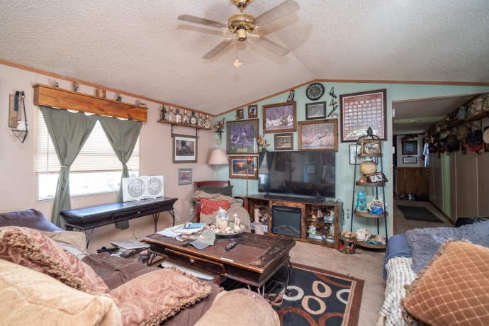 5122 Pebble, LOVES PARK, Illinois 61111, 3 Bedrooms Bedrooms, ,1 BathroomBathrooms,House,For Sale,Pebble,202603349