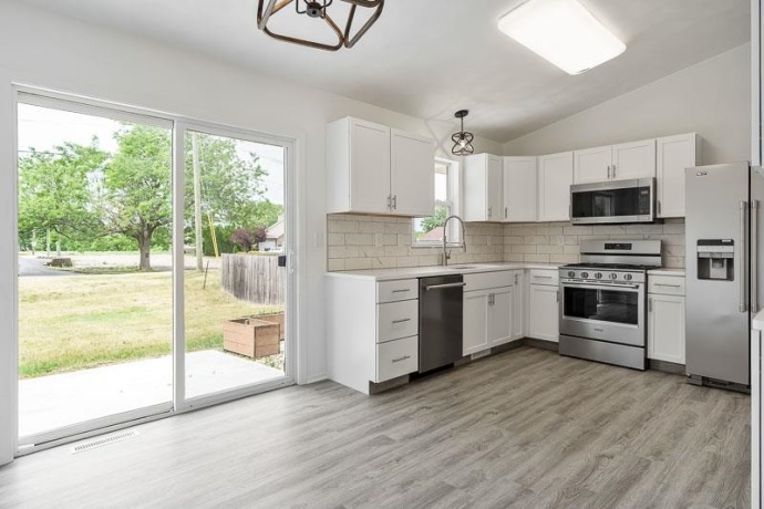 8738 Victory, MACHESNEY PARK, Illinois 61115, 4 Bedrooms Bedrooms, ,3 BathroomsBathrooms,House,For Sale,Victory,202603350
