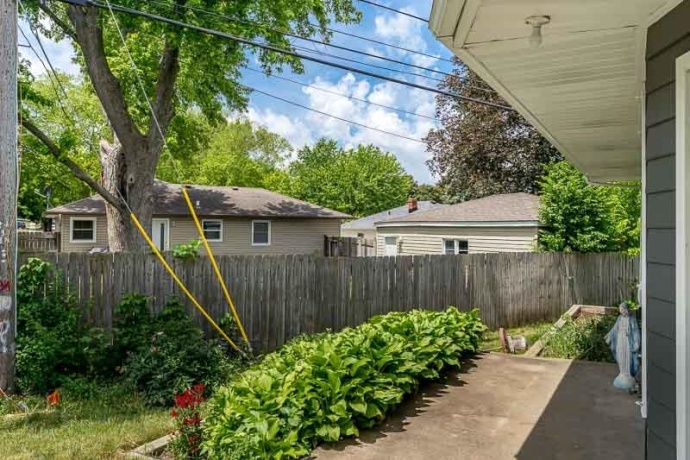 3611 Beach, ROCKFORD, Illinois 61108, 3 Bedrooms Bedrooms, ,1 BathroomBathrooms,House,For Sale,Beach,202603353