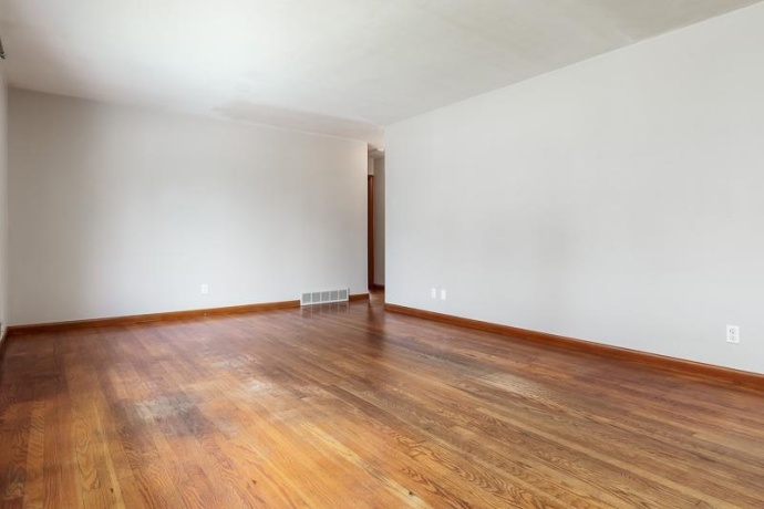 3611 Beach, ROCKFORD, Illinois 61108, 3 Bedrooms Bedrooms, ,1 BathroomBathrooms,House,For Sale,Beach,202603353
