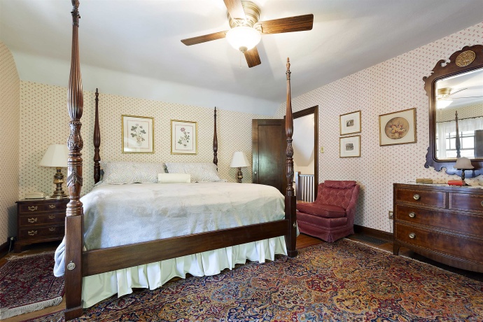 324 GARDINER, ROCKFORD, Illinois 61107, 4 Bedrooms Bedrooms, ,2 BathroomsBathrooms,House,For Sale,GARDINER,202603354