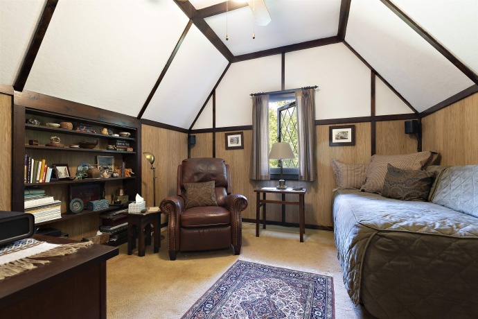 324 GARDINER, ROCKFORD, Illinois 61107, 4 Bedrooms Bedrooms, ,2 BathroomsBathrooms,House,For Sale,GARDINER,202603354