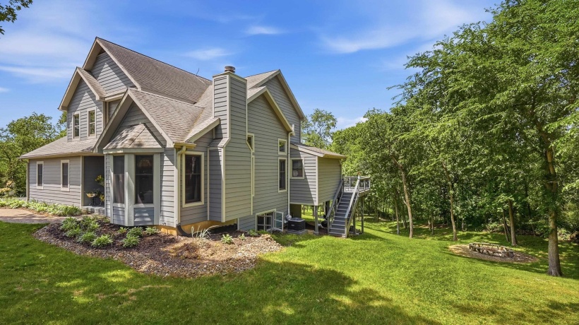 3 Laurel, GALENA, Illinois 61036, 5 Bedrooms Bedrooms, ,5 BathroomsBathrooms,House,For Sale,Laurel,202603356