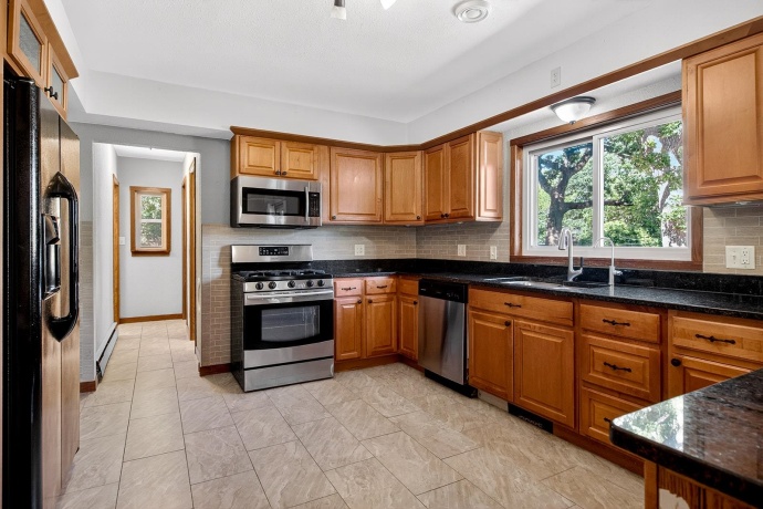 1215 Chapin, BELOIT, Wisconsin 53511, 3 Bedrooms Bedrooms, ,3 BathroomsBathrooms,House,For Sale,Chapin,202603360