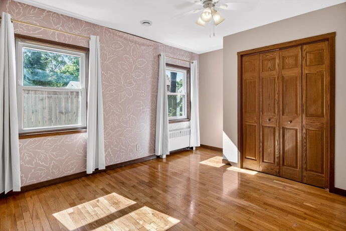 1215 Chapin, BELOIT, Wisconsin 53511, 3 Bedrooms Bedrooms, ,3 BathroomsBathrooms,House,For Sale,Chapin,202603360