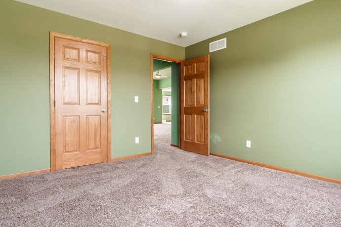 622 Ashleigh, ROSCOE, Illinois 61073, 3 Bedrooms Bedrooms, ,2 BathroomsBathrooms,House,For Sale,Ashleigh,202603361
