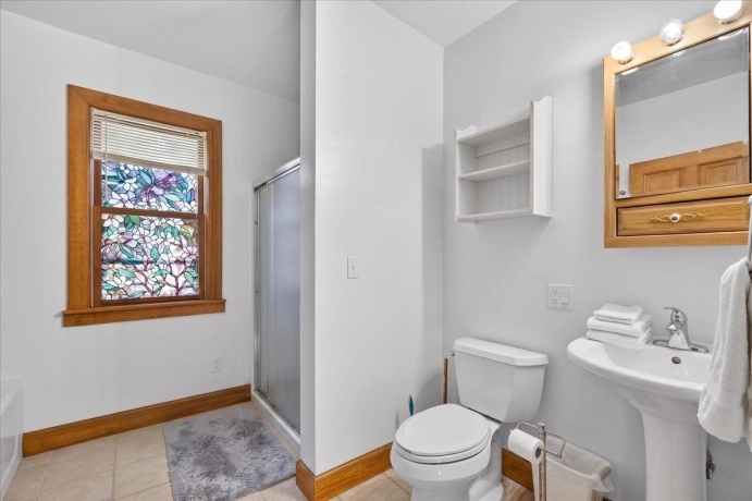 206 6th, OREGON, Illinois 61061, 3 Bedrooms Bedrooms, ,2 BathroomsBathrooms,House,For Sale,6th,202603362