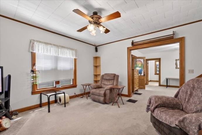 206 6th, OREGON, Illinois 61061, 3 Bedrooms Bedrooms, ,2 BathroomsBathrooms,House,For Sale,6th,202603362