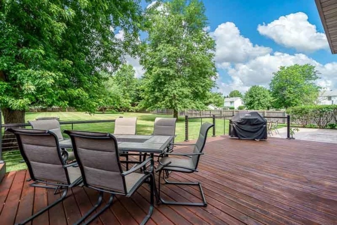1055 Rockhampton, ROCKFORD, Illinois 61102, 4 Bedrooms Bedrooms, ,2 BathroomsBathrooms,House,For Sale,Rockhampton,202603365