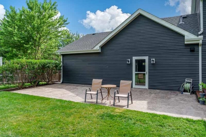 1055 Rockhampton, ROCKFORD, Illinois 61102, 4 Bedrooms Bedrooms, ,2 BathroomsBathrooms,House,For Sale,Rockhampton,202603365