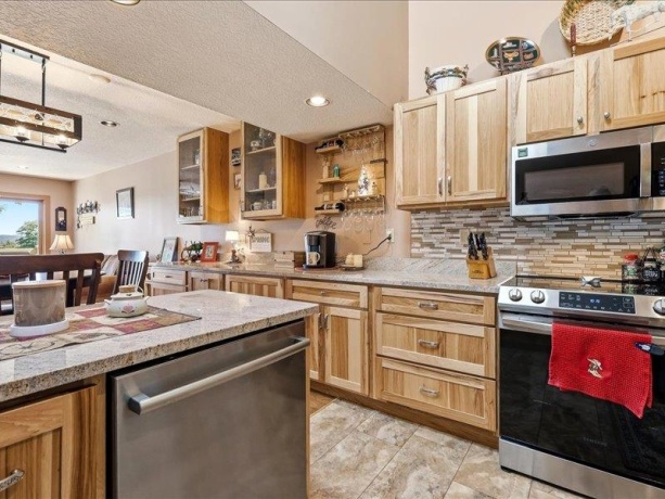 312 Territory, GALENA, Illinois 61036, 2 Bedrooms Bedrooms, ,2 BathroomsBathrooms,Condominium,For Sale,Territory,202603369