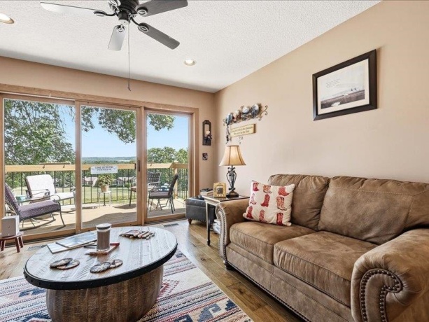 312 Territory, GALENA, Illinois 61036, 2 Bedrooms Bedrooms, ,2 BathroomsBathrooms,Condominium,For Sale,Territory,202603369