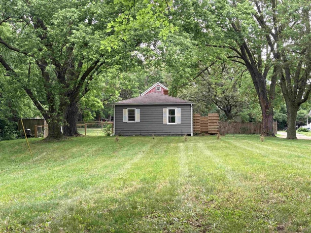 2471 Jackson, PECATONICA, Illinois 61063, 2 Bedrooms Bedrooms, ,1 BathroomBathrooms,House,For Sale,Jackson,202603367