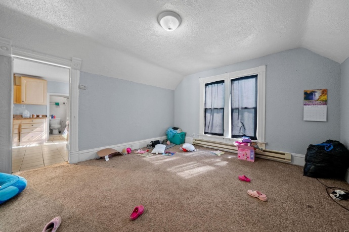 938 8th, ROCKFORD, Illinois 61104, ,2 Units,For Sale,8th,202603372
