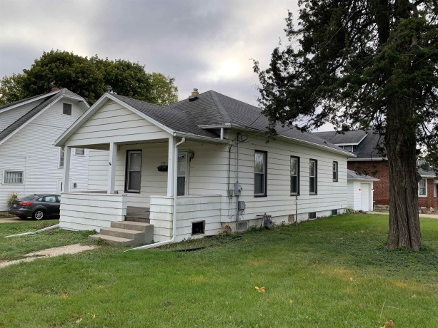 773 Homer, FREEPORT, Illinois 61032, 2 Bedrooms Bedrooms, ,1 BathroomBathrooms,House,For Sale,Homer,202603373