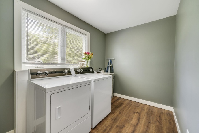 1765 Brooklyn, ASHTON, Illinois 61006, 4 Bedrooms Bedrooms, ,2 BathroomsBathrooms,House,For Sale,Brooklyn,202603379