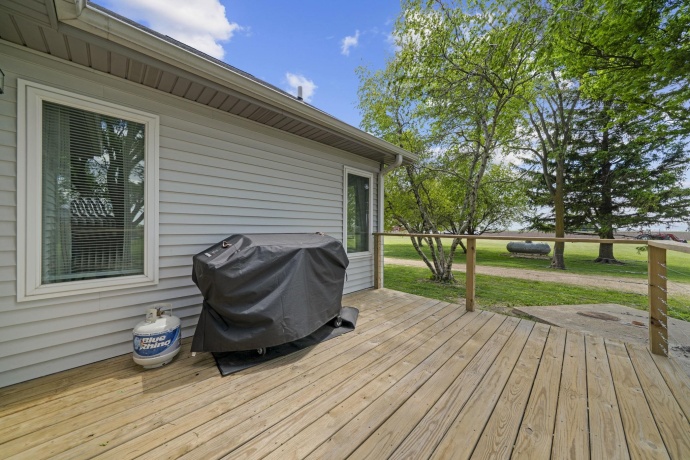1765 Brooklyn, ASHTON, Illinois 61006, 4 Bedrooms Bedrooms, ,2 BathroomsBathrooms,House,For Sale,Brooklyn,202603379