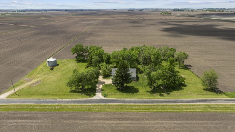 1765 Brooklyn, ASHTON, Illinois 61006, 4 Bedrooms Bedrooms, ,2 BathroomsBathrooms,House,For Sale,Brooklyn,202603379