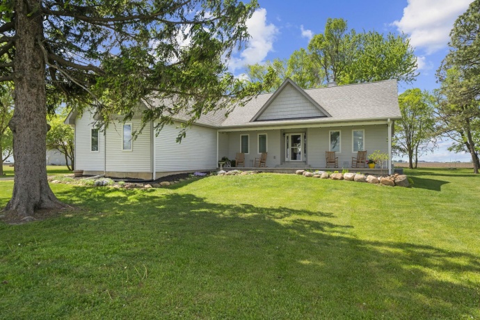 1765 Brooklyn, ASHTON, Illinois 61006, 4 Bedrooms Bedrooms, ,2 BathroomsBathrooms,House,For Sale,Brooklyn,202603379