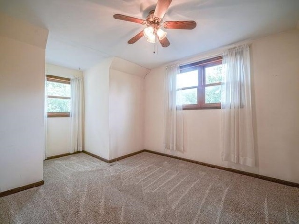 943 Crest, BYRON, Illinois 61010, 3 Bedrooms Bedrooms, ,1 BathroomBathrooms,House,For Sale,Crest,202603380