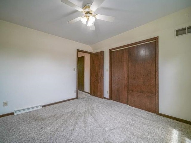 943 Crest, BYRON, Illinois 61010, 3 Bedrooms Bedrooms, ,1 BathroomBathrooms,House,For Sale,Crest,202603380