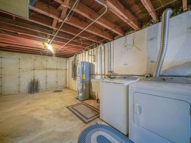 943 Crest, BYRON, Illinois 61010, 3 Bedrooms Bedrooms, ,1 BathroomBathrooms,House,For Sale,Crest,202603380